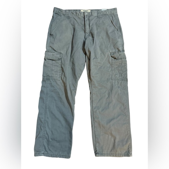 Wrangler Men’s Gray Fleece Lined Cargo Pants Size 36x30 Winter Utility Workwear - Picture 1 of 10